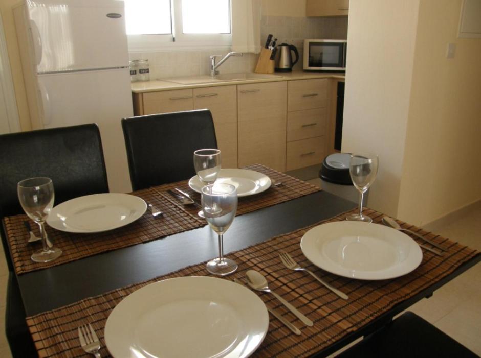 Kronos Holiday Apartments Paralimni Ruang foto