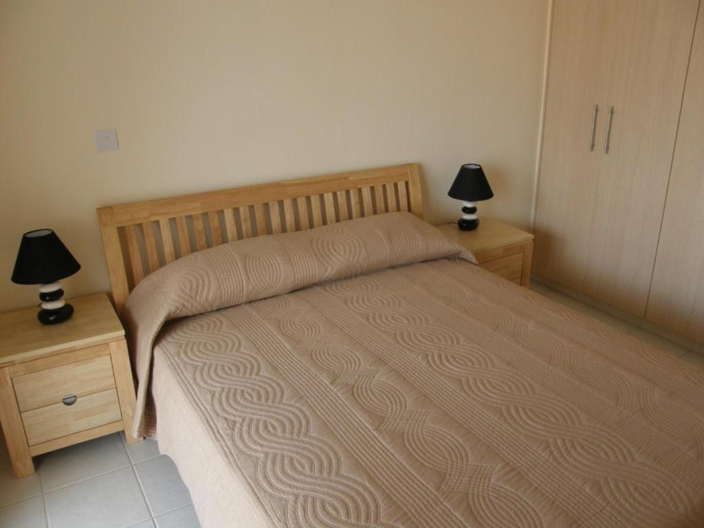 Kronos Holiday Apartments Paralimni Ruang foto